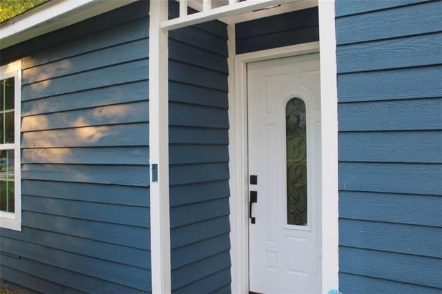 4668 Hairston Crossing Way, Stone Mountain, GA 30083