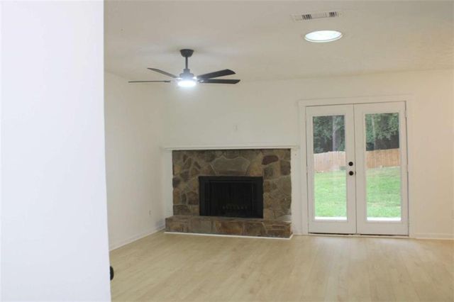 4668 Hairston Crossing Way, Stone Mountain, GA 30083