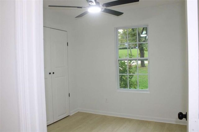 4668 Hairston Crossing Way, Stone Mountain, GA 30083