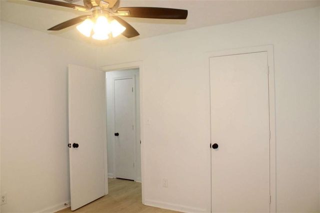 4668 Hairston Crossing Way, Stone Mountain, GA 30083