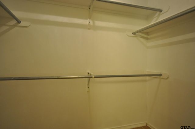 6932 La Hacienda, Flint, TX 75762