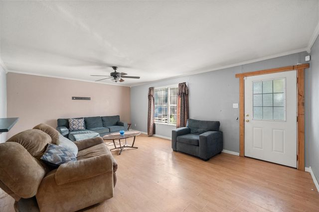302 S 38th Street, Corsicana, TX 75110