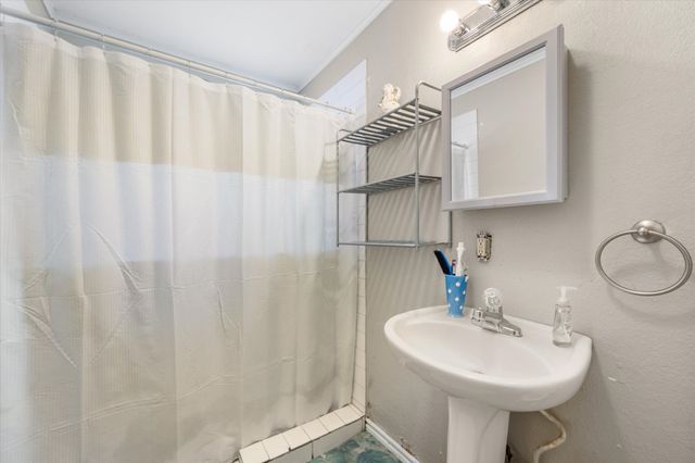 302 S 38th Street, Corsicana, TX 75110