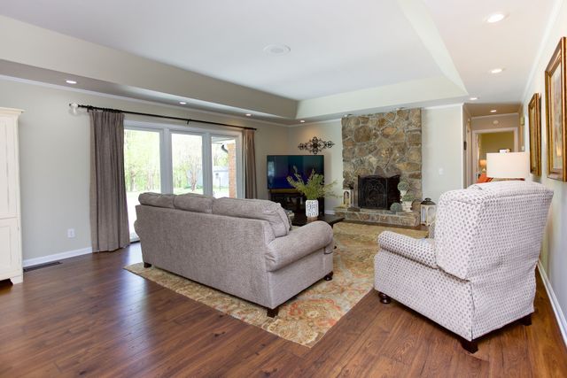 1747 Allen Ferry Rd, Smithville, TN 37166