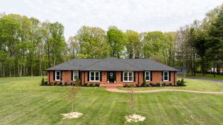 1747 Allen Ferry Rd, Smithville, TN 37166