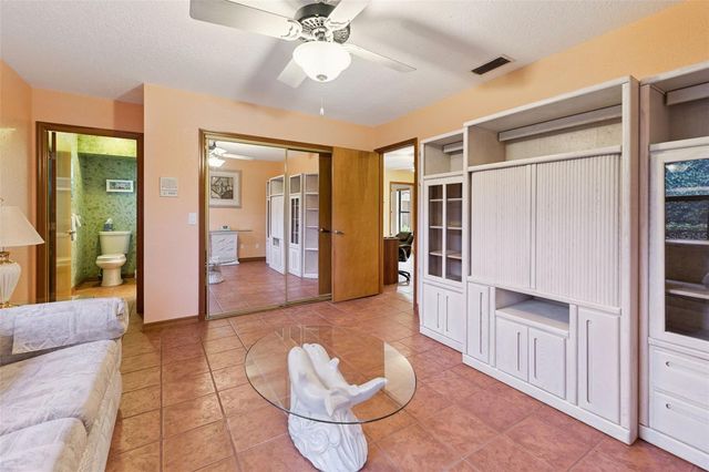 1041 COUNTRY LAKE CIRCLE, Lake Wales, FL 33898