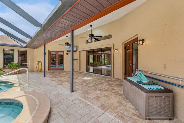 1041 COUNTRY LAKE CIRCLE, Lake Wales, FL 33898