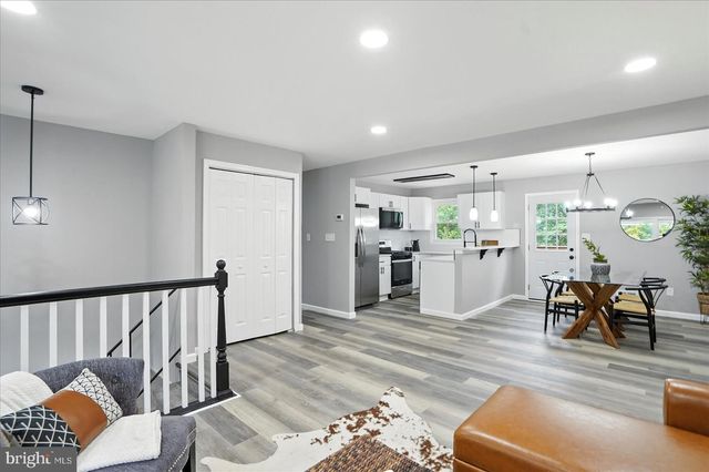 1415 LARCH RD, Severn, MD 21144