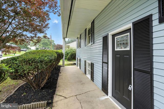 1415 LARCH RD, Severn, MD 21144