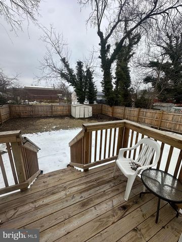 5904 K ST, Capitol Heights, MD 20743