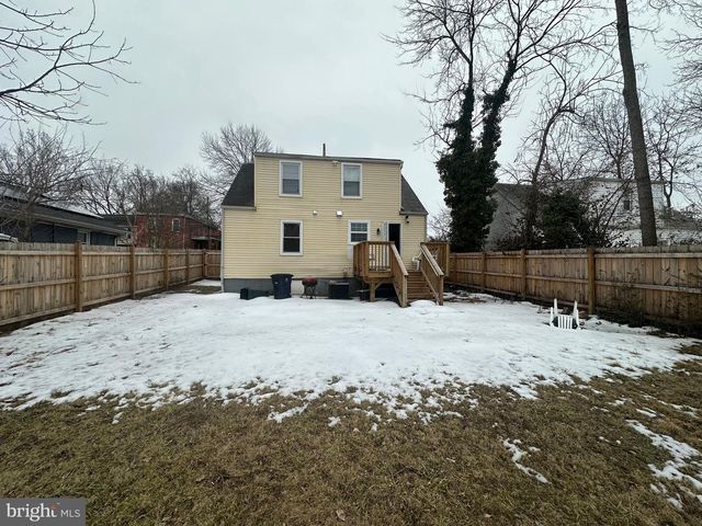 5904 K ST, Capitol Heights, MD 20743