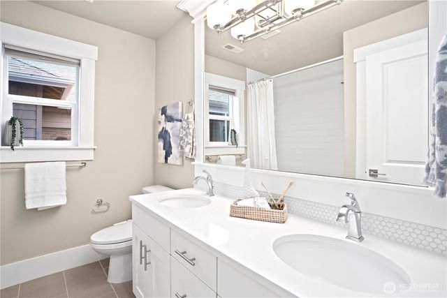 2623 242 Avenue SE, Sammamish, WA 98075
