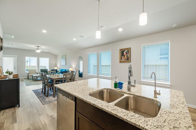 347 Willow Sage Ct, Montgomery, TX 77316