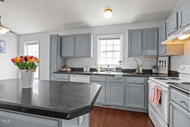 4505 Woodlawn Drive, Raleigh, NC 27616