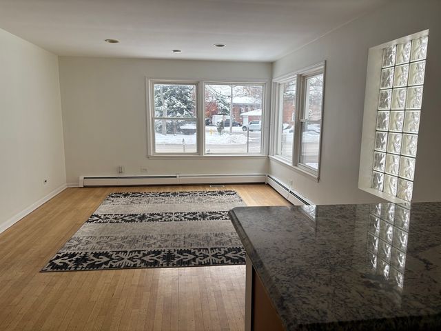 751 N Northwest Highway, Park Ridge, IL 60068