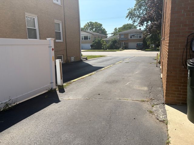 751 N Northwest Highway, Park Ridge, IL 60068