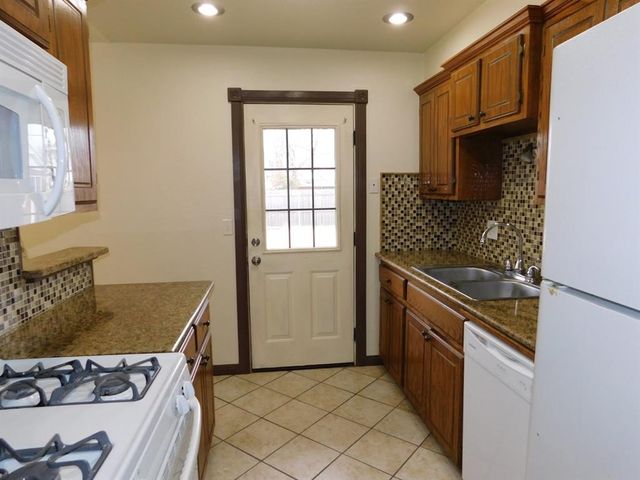 4813 Woodview Drive, Del City, OK 73115