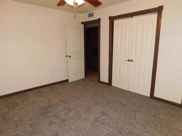 4813 Woodview Drive, Del City, OK 73115