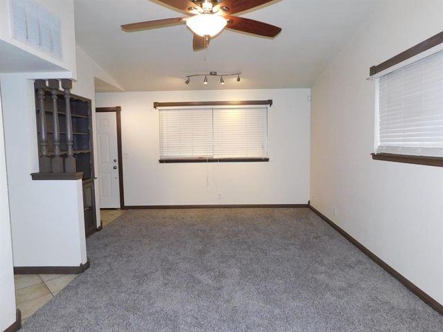 4813 Woodview Drive, Del City, OK 73115