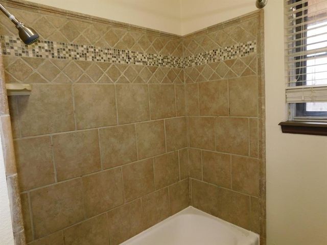 4813 Woodview Drive, Del City, OK 73115