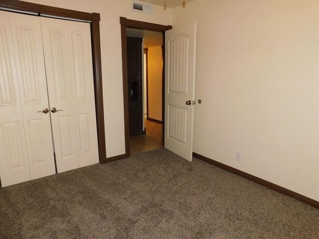 4813 Woodview Drive, Del City, OK 73115