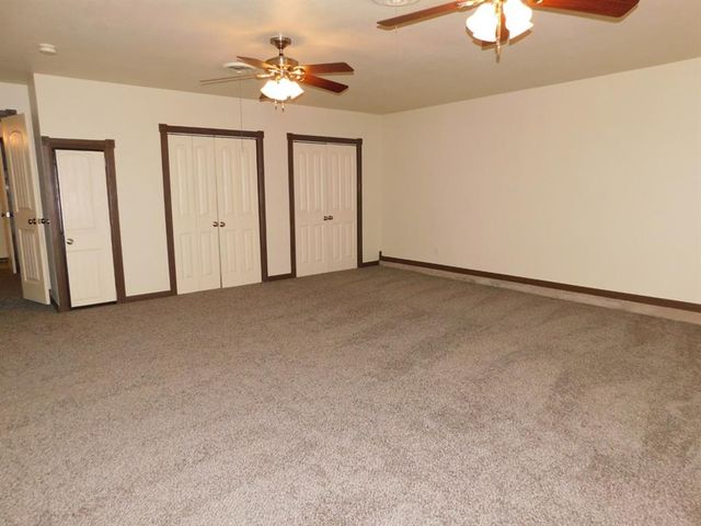 4813 Woodview Drive, Del City, OK 73115