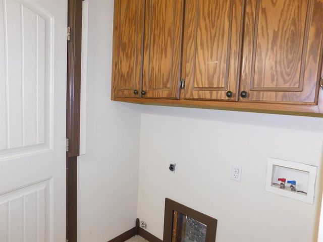 4813 Woodview Drive, Del City, OK 73115