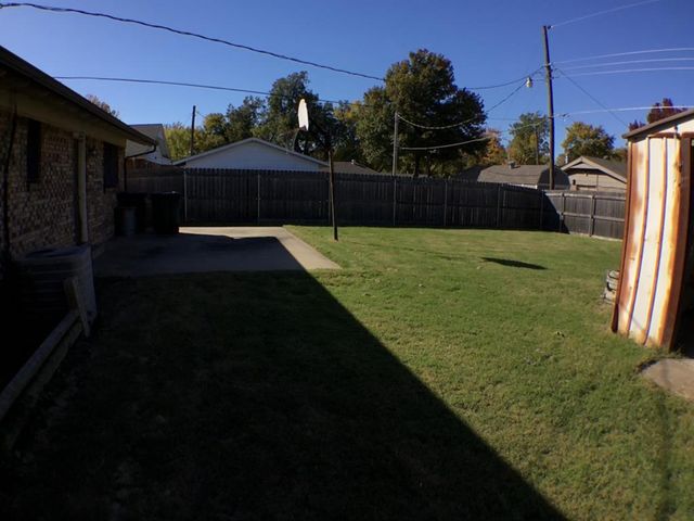 4813 Woodview Drive, Del City, OK 73115