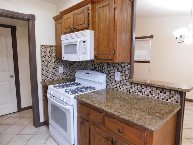 4813 Woodview Drive, Del City, OK 73115