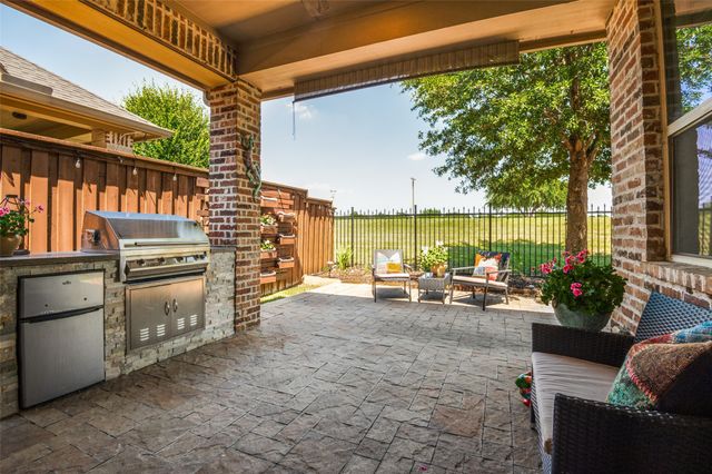 675 Brookstone Drive, Irving, TX 75039