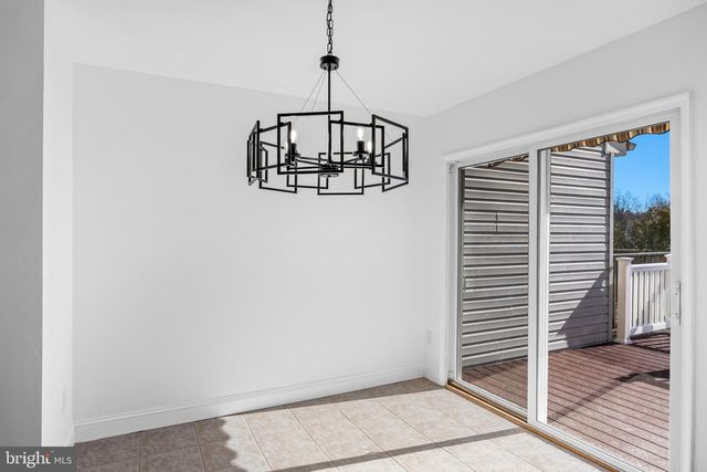 114 CARRIAGE WAY, Woodbury, NJ 08096