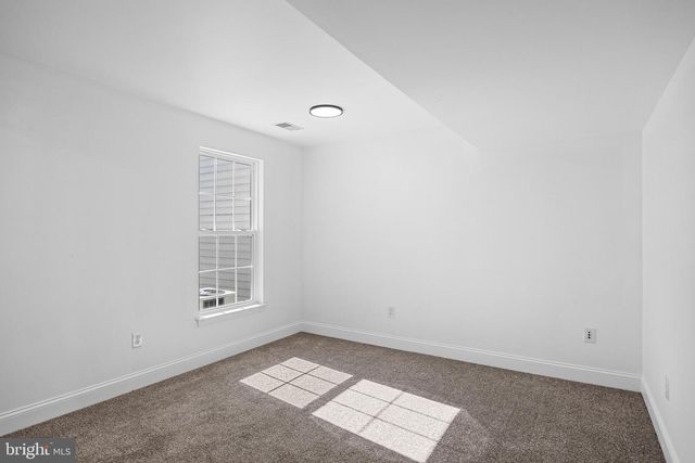 114 CARRIAGE WAY, Woodbury, NJ 08096