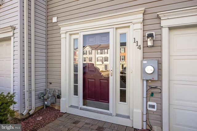 114 CARRIAGE WAY, Woodbury, NJ 08096