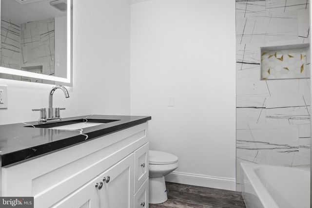 114 CARRIAGE WAY, Woodbury, NJ 08096