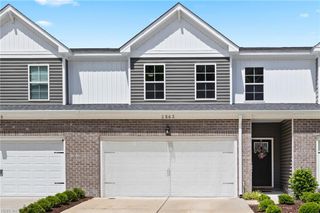 2563 Fieldsway Drive, Chesapeake, VA 23320