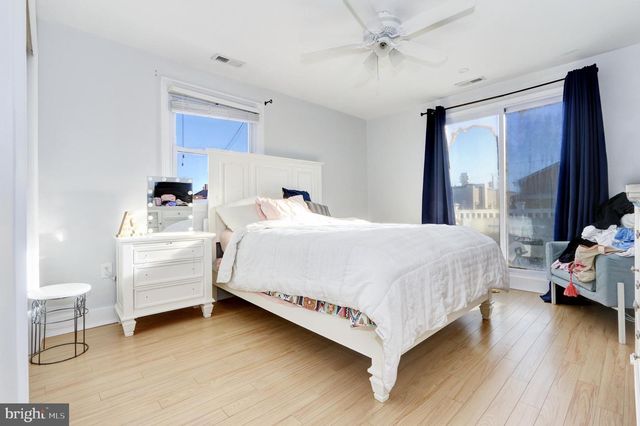4 N DECATUR AVE, Margate City, NJ 08402