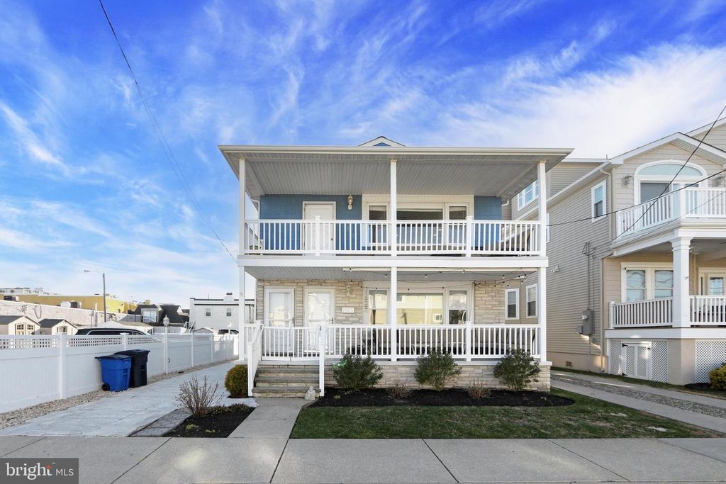 4 N DECATUR AVE, Margate City, NJ 08402