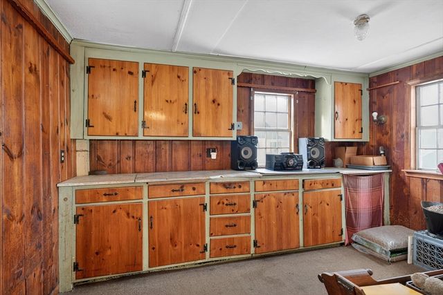19 Ash St, Marlborough, MA 01752