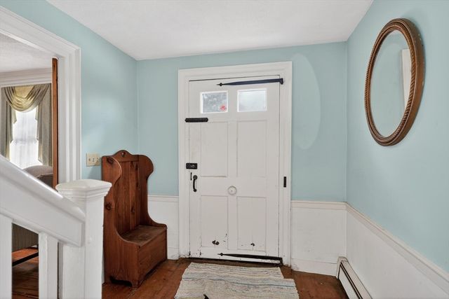 19 Ash St, Marlborough, MA 01752