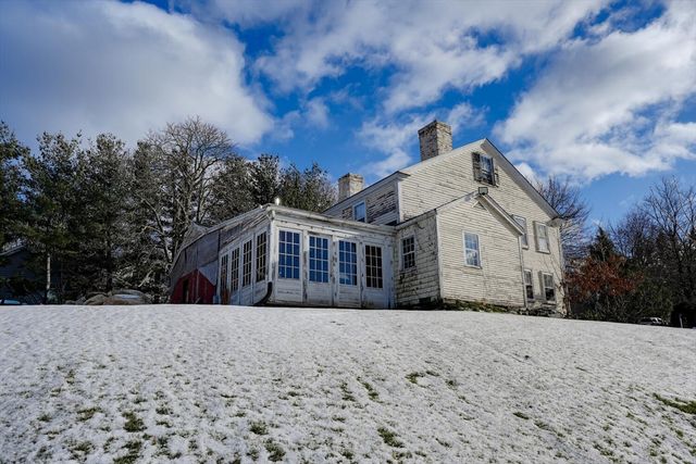 19 Ash St, Marlborough, MA 01752