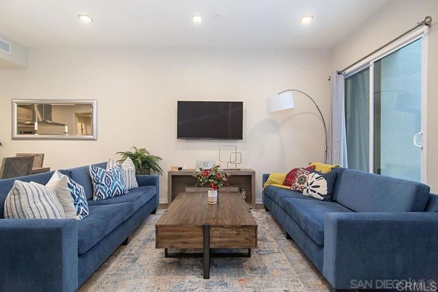 3642 7th. Ave., San Diego, CA 92103