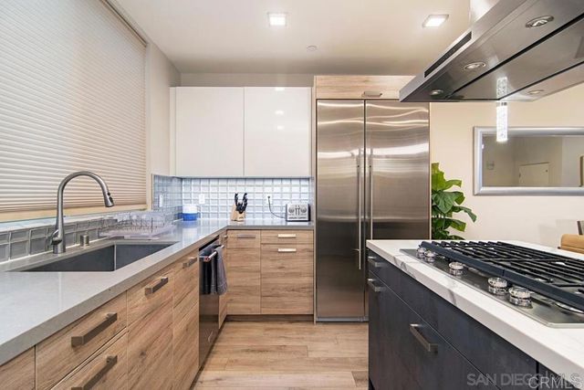 3642 7th. Ave., San Diego, CA 92103