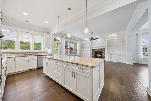 5525 Fontana Court, Export, PA 15632