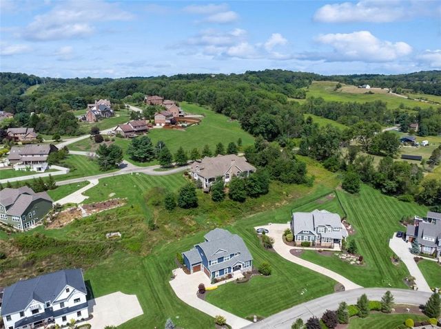 5525 Fontana Court, Export, PA 15632