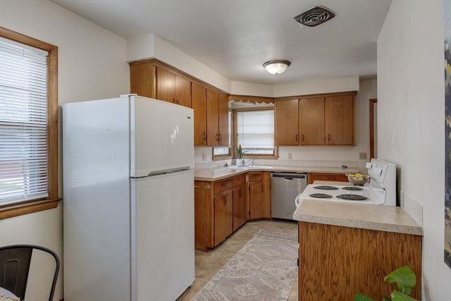 2407 Waunona Way, Madison, WI 53713