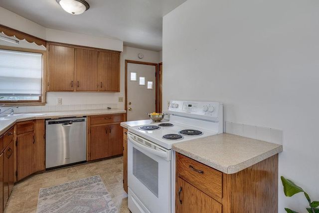 2407 Waunona Way, Madison, WI 53713