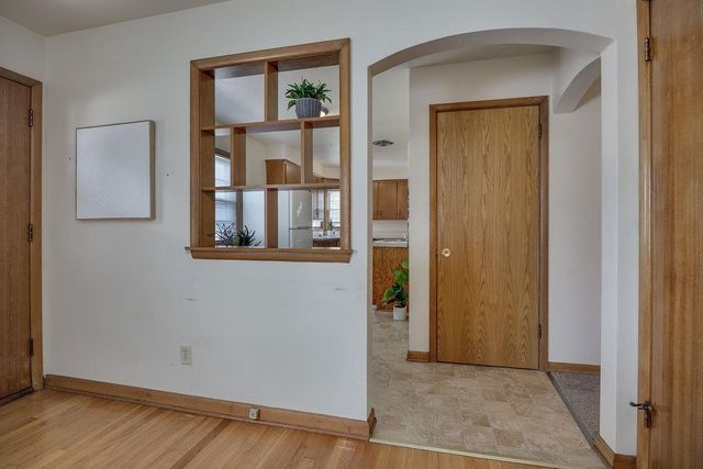 2407 Waunona Way, Madison, WI 53713