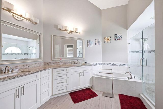 2112 HERITAGE CREST DRIVE, Valrico, FL 33594