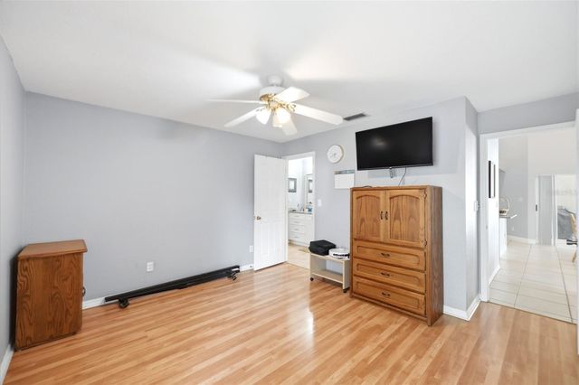 2112 HERITAGE CREST DRIVE, Valrico, FL 33594