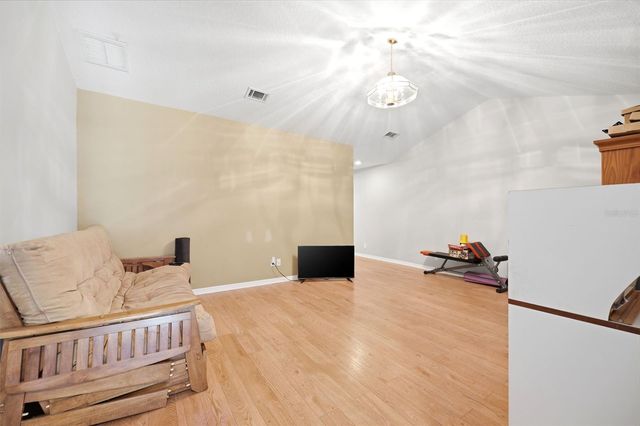 2112 HERITAGE CREST DRIVE, Valrico, FL 33594